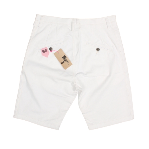 1081 BERMUDAS, na4
